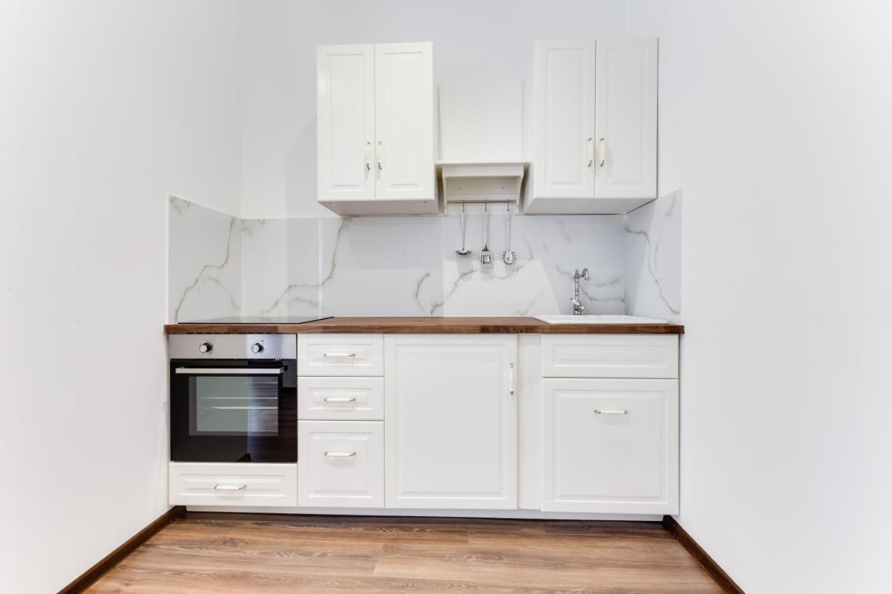 פראג Free Days Luxury Apartment מראה חיצוני תמונה