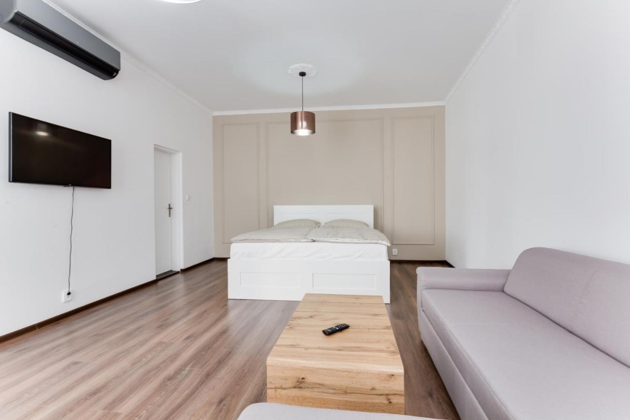 פראג Free Days Luxury Apartment מראה חיצוני תמונה
